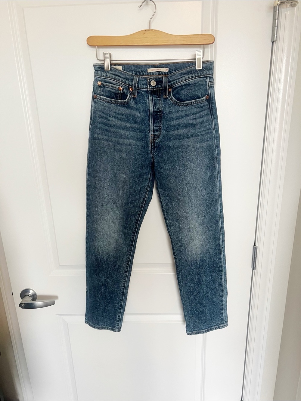 Sz 27 Levi’s Rigid Wedgie Straight Jeans